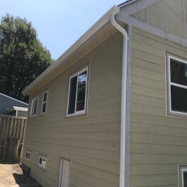 Siding beige house project